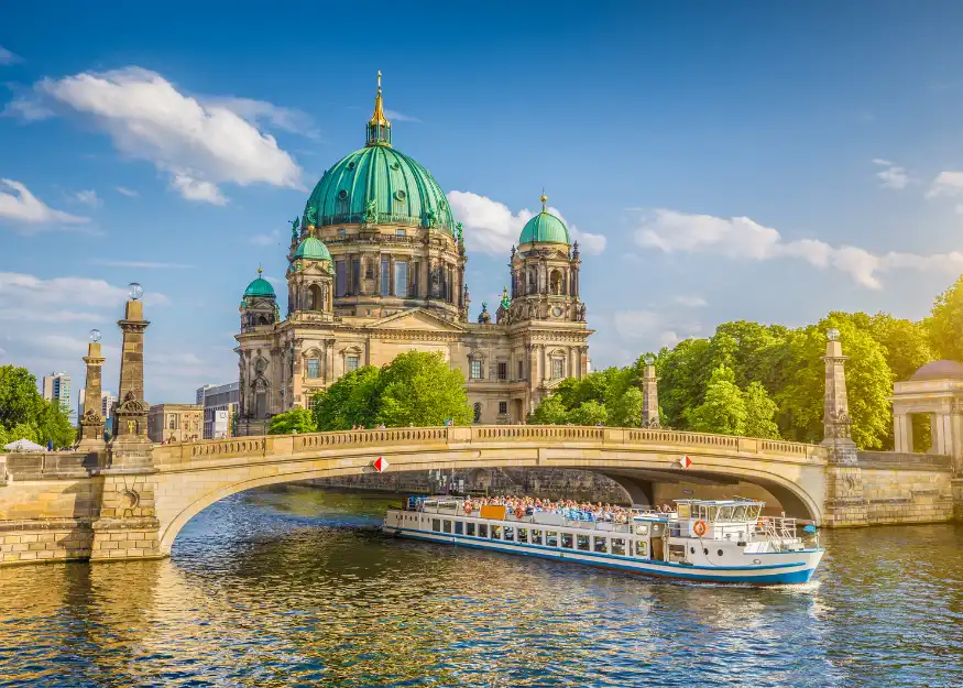 GRAN TOUR GERMANIA in Bus