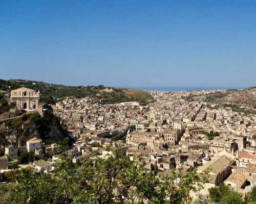 SICILIA: sulle orme del Commissario Montalbano