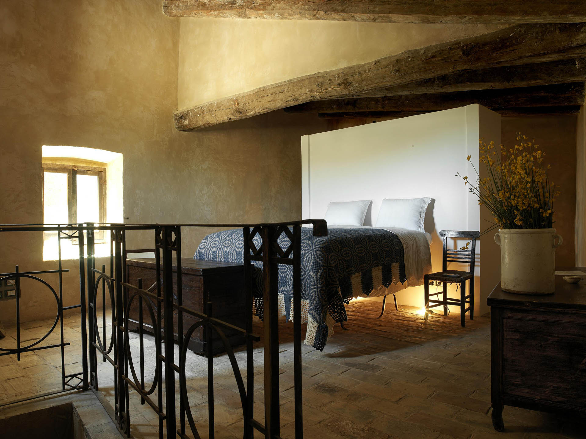 Santo Stefano di Sessanio, Sextantio albergo diffuso